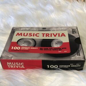 Music Trivia Card Game 100 Questions NIB